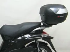 Fijación superior Shad para maleta moto Piaggio
